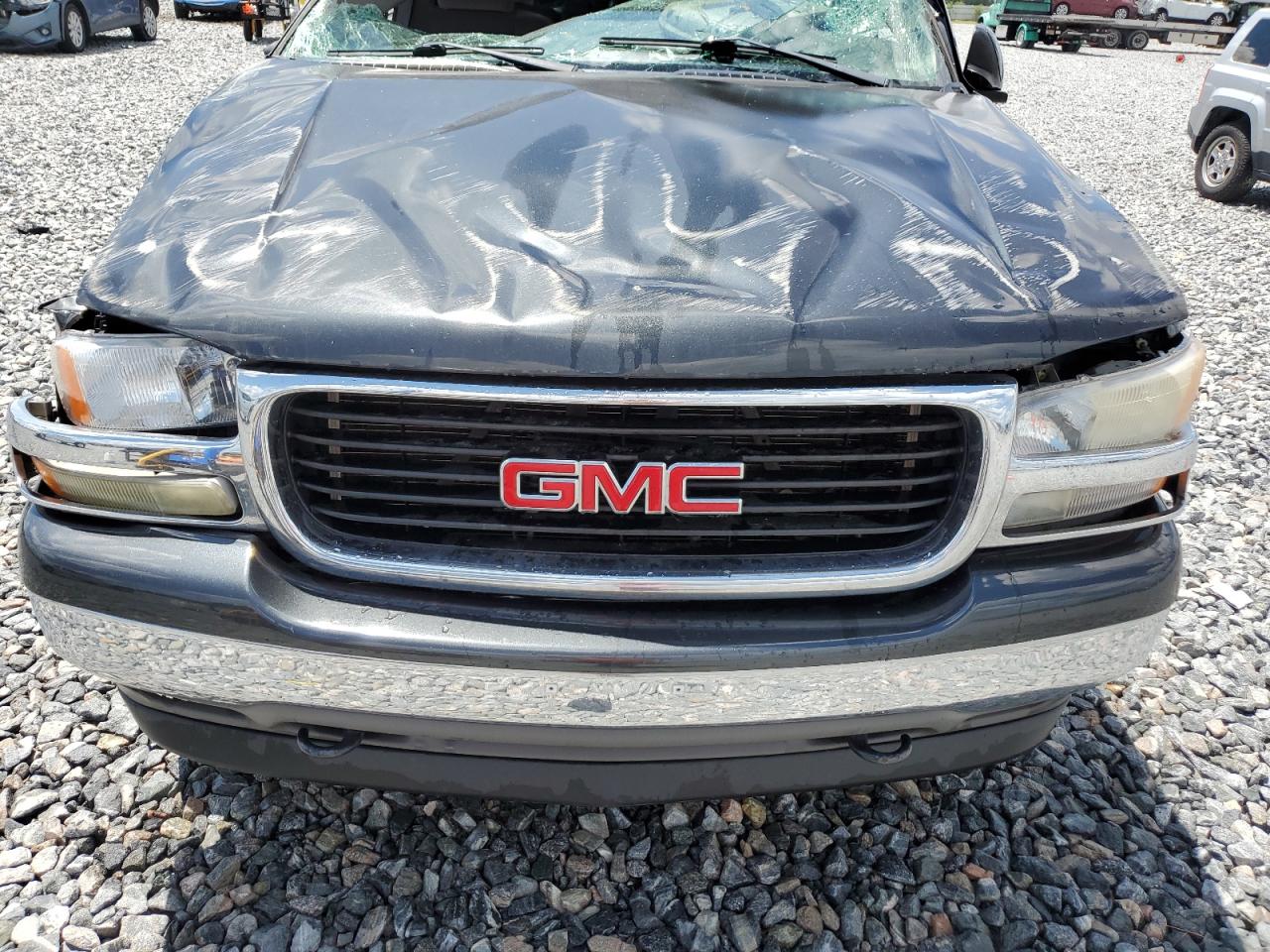 2005 GMC Yukon VIN: 1GKEK13T15R204132 Lot: 69053175