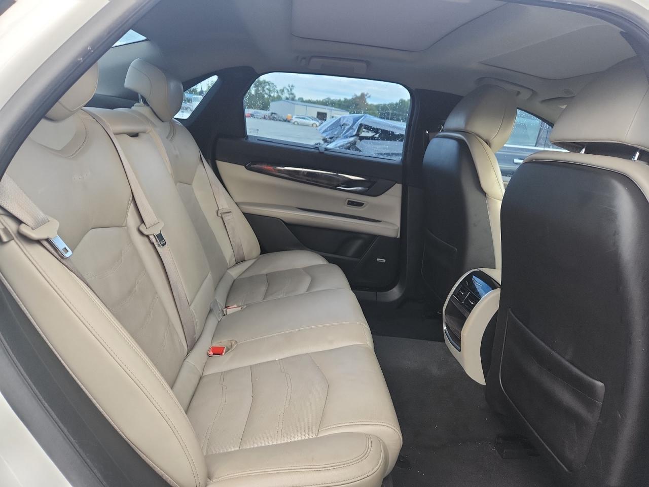 2017 Cadillac Ct6 Luxury VIN: 1G6KD5RS8HU151772 Lot: 68020625