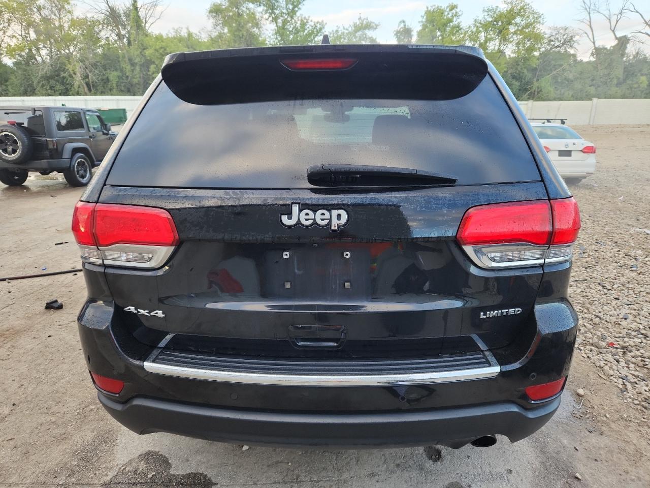 2018 Jeep Grand Cherokee Limited VIN: 1C4RJFBG2JC379312 Lot: 69988495