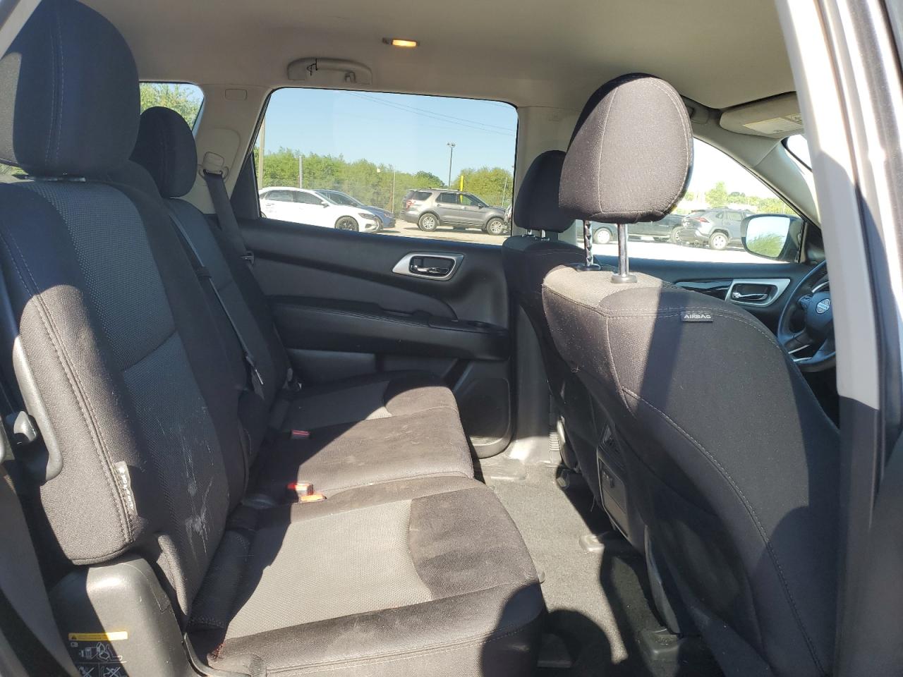 2019 Nissan Pathfinder S VIN: 5N1DR2MM5KC605855 Lot: 69928665