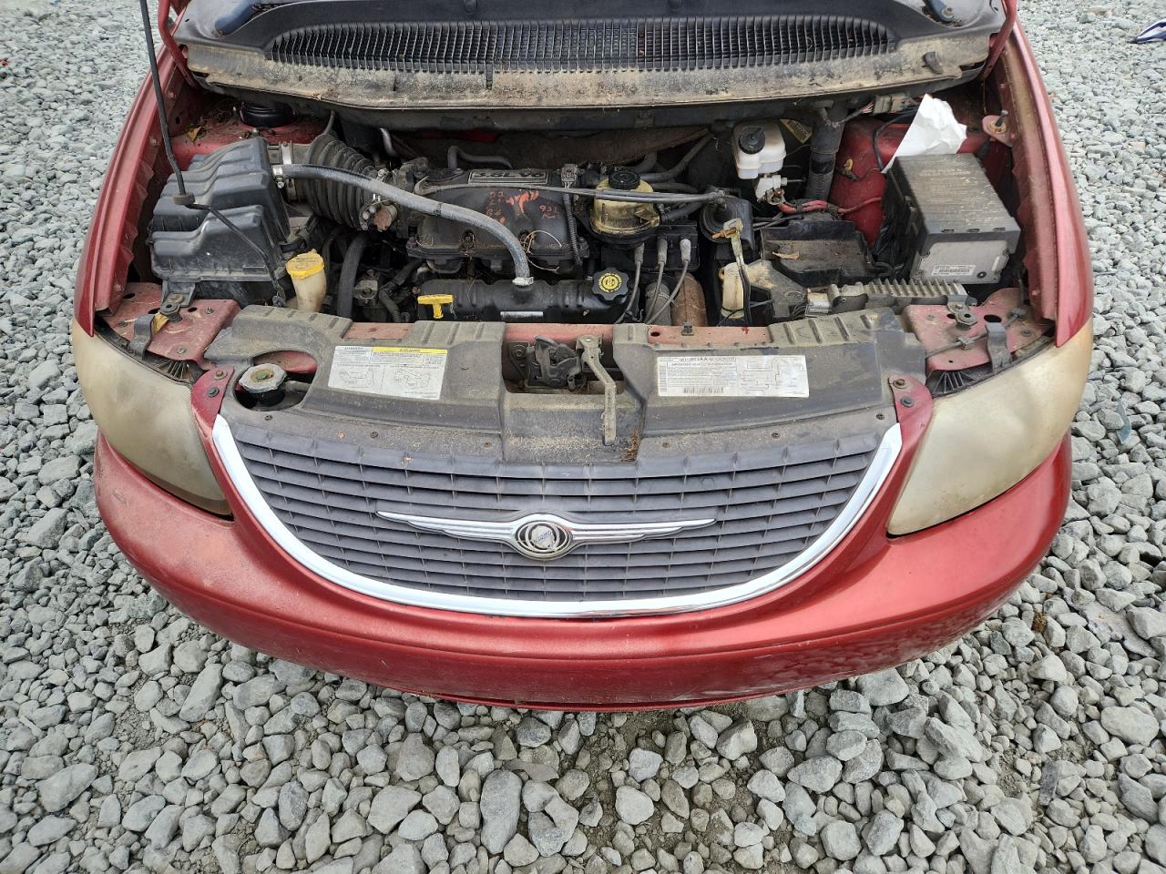 2002 Chrysler Town & Country Lxi VIN: 2C8GP54LX2R785095 Lot: 67872895