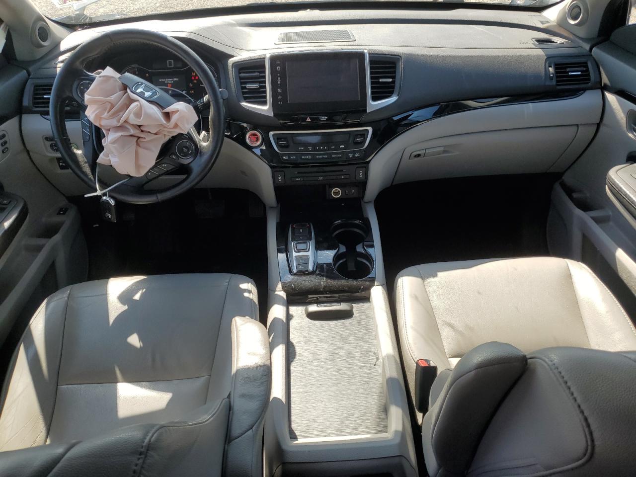 2017 Honda Pilot Touring VIN: 5FNYF6H92HB030802 Lot: 67620635