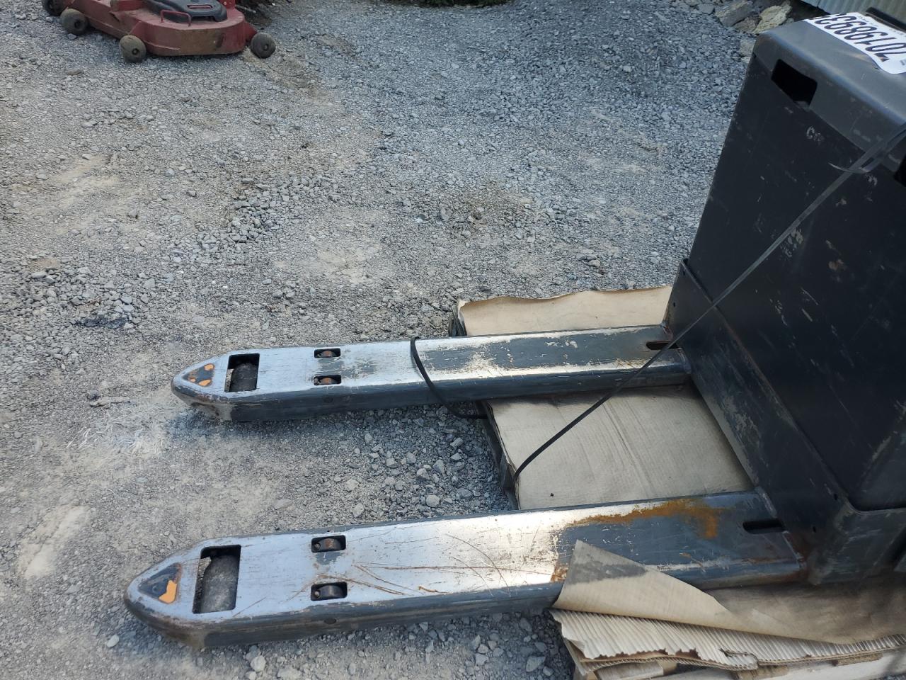 2020 Crown Sp3035-45 Pallet Jack VIN: 10119928 Lot: 70198935