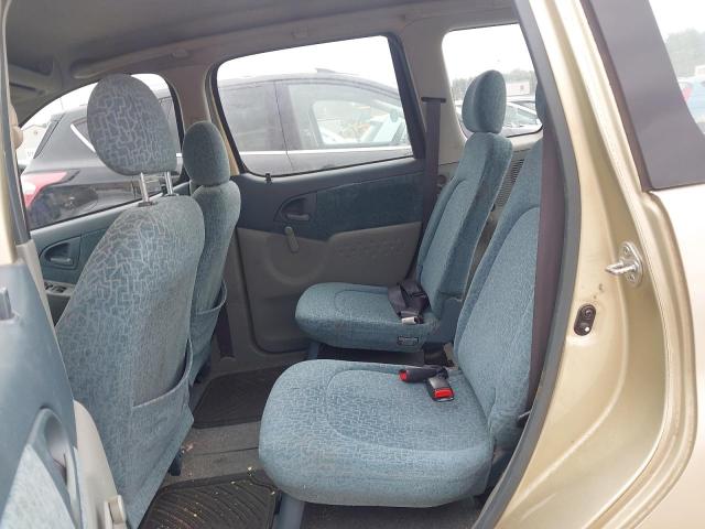 2000 TOYOTA YARIS VERS