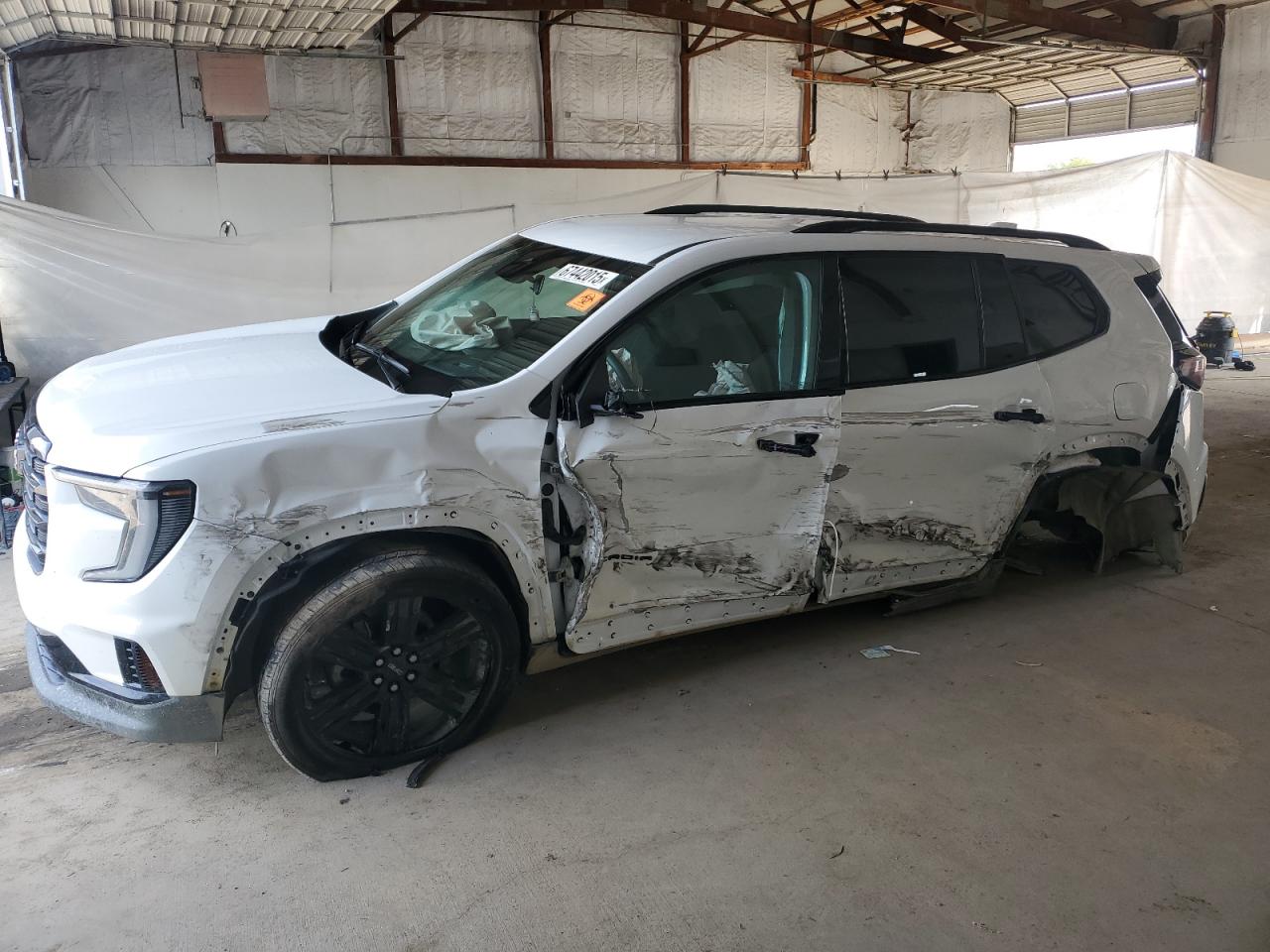 2025 GMC Acadia Elevation white null gas 1GKENKRS2SJ147445 photo #1