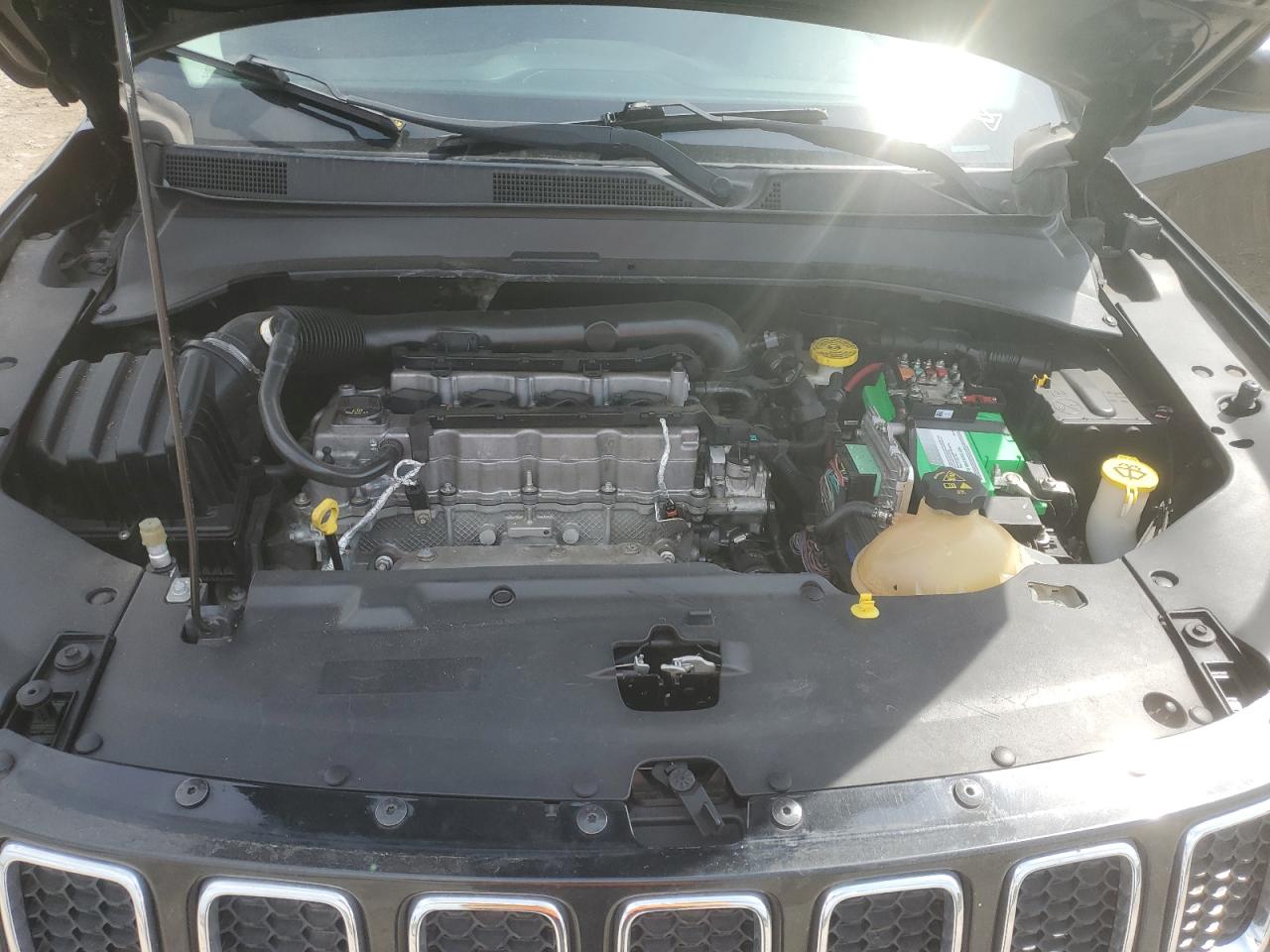 2017 Jeep Compass Sport VIN: 3C4NJCAB3HT658334 Lot: 68210165