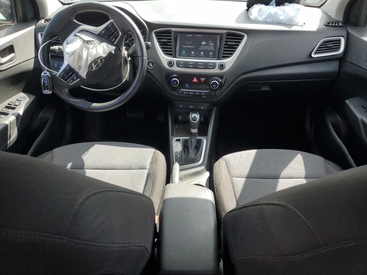 2022 Hyundai Accent Limited VIN: 3KPC34A6XNE166040 Lot: 70000475