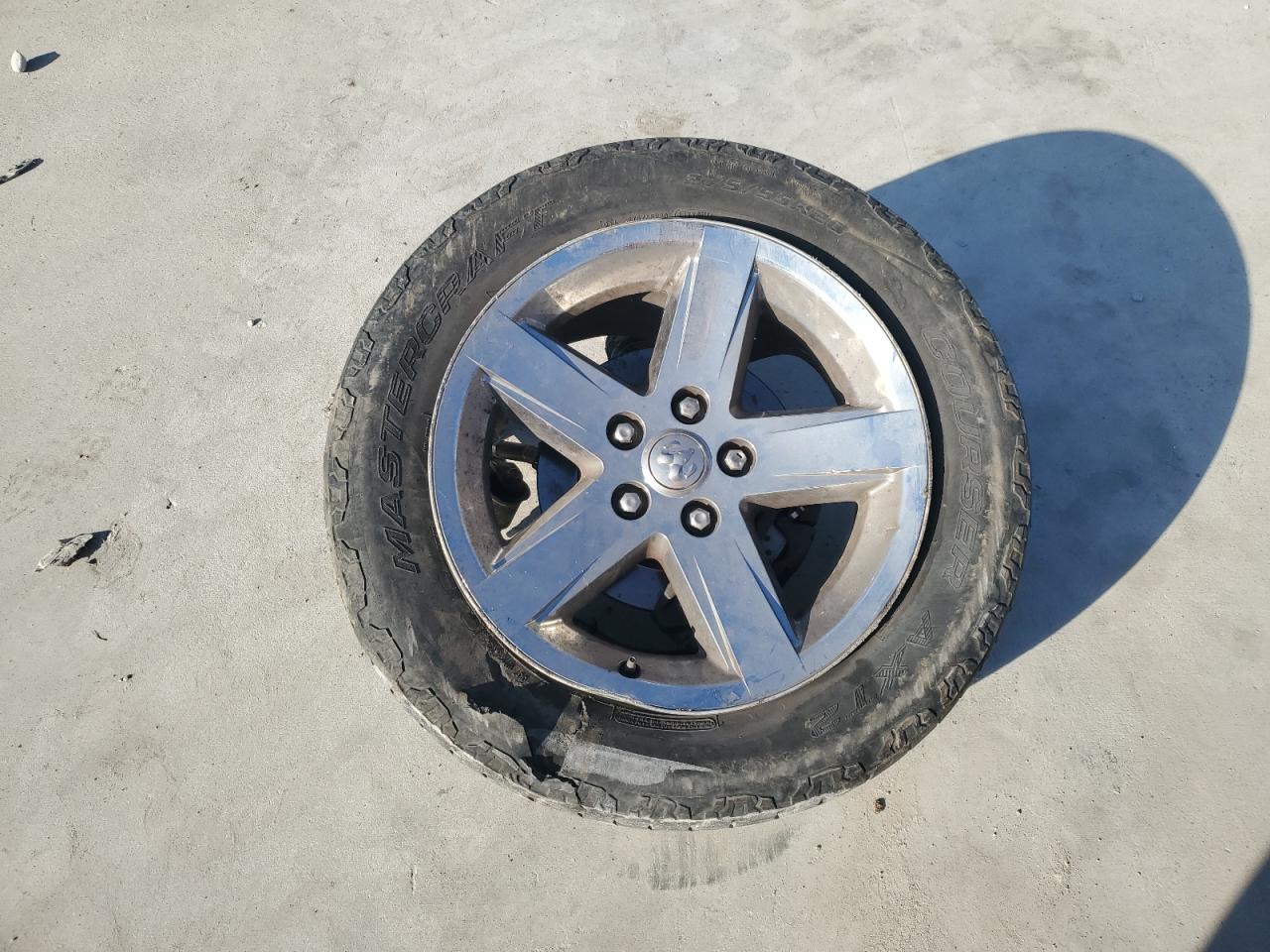 2011 Dodge Ram 1500 VIN: 1D7RV1CT4BS668434 Lot: 69911025