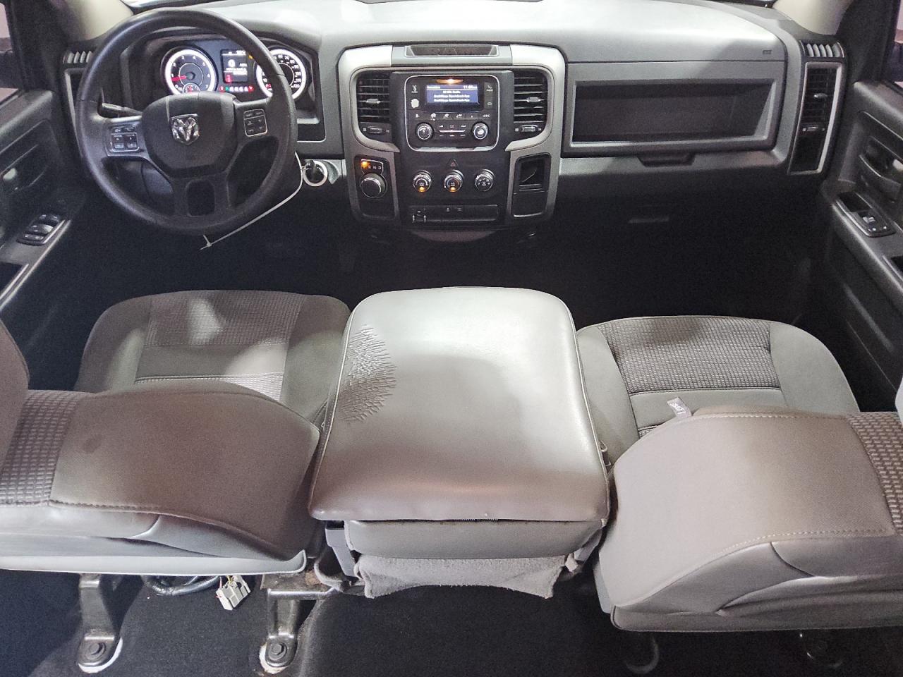 2016 Ram 1500 St VIN: 3C6RR6KT9GG239549 Lot: 69941615
