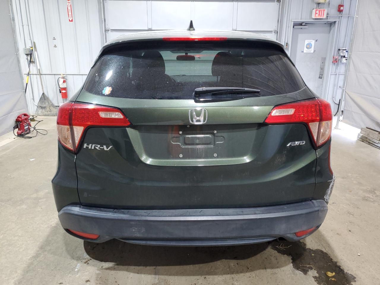 2017 Honda Hr-V Ex VIN: 3CZRU6H58HM700415 Lot: 68759945