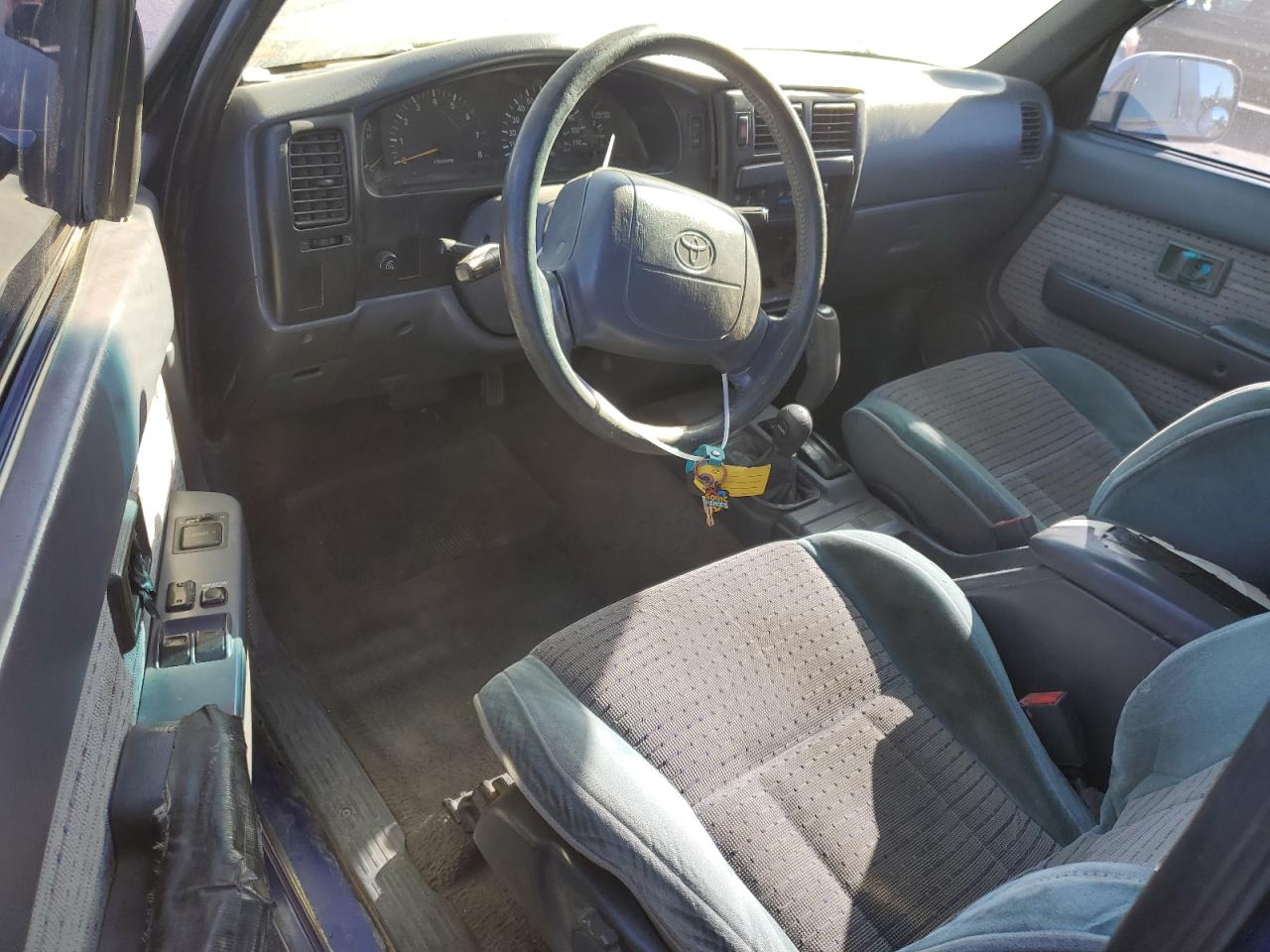 1995 Toyota Tacoma Xtracab Sr5 VIN: 4TAVN73K5SZ078748 Lot: 67601985