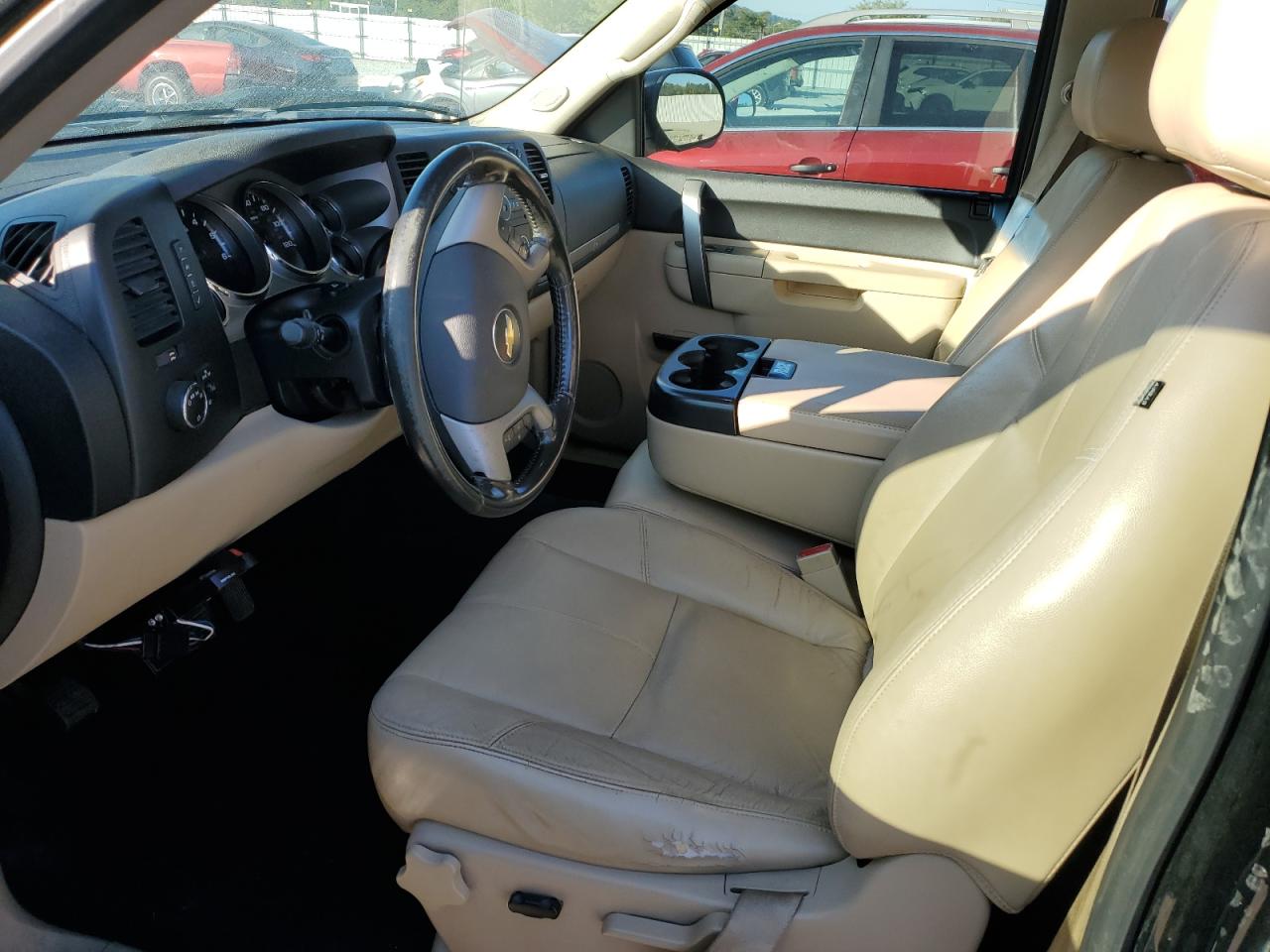 3GCPKSE3XBG392118 2011 Chevrolet Silverado K1500 Lt