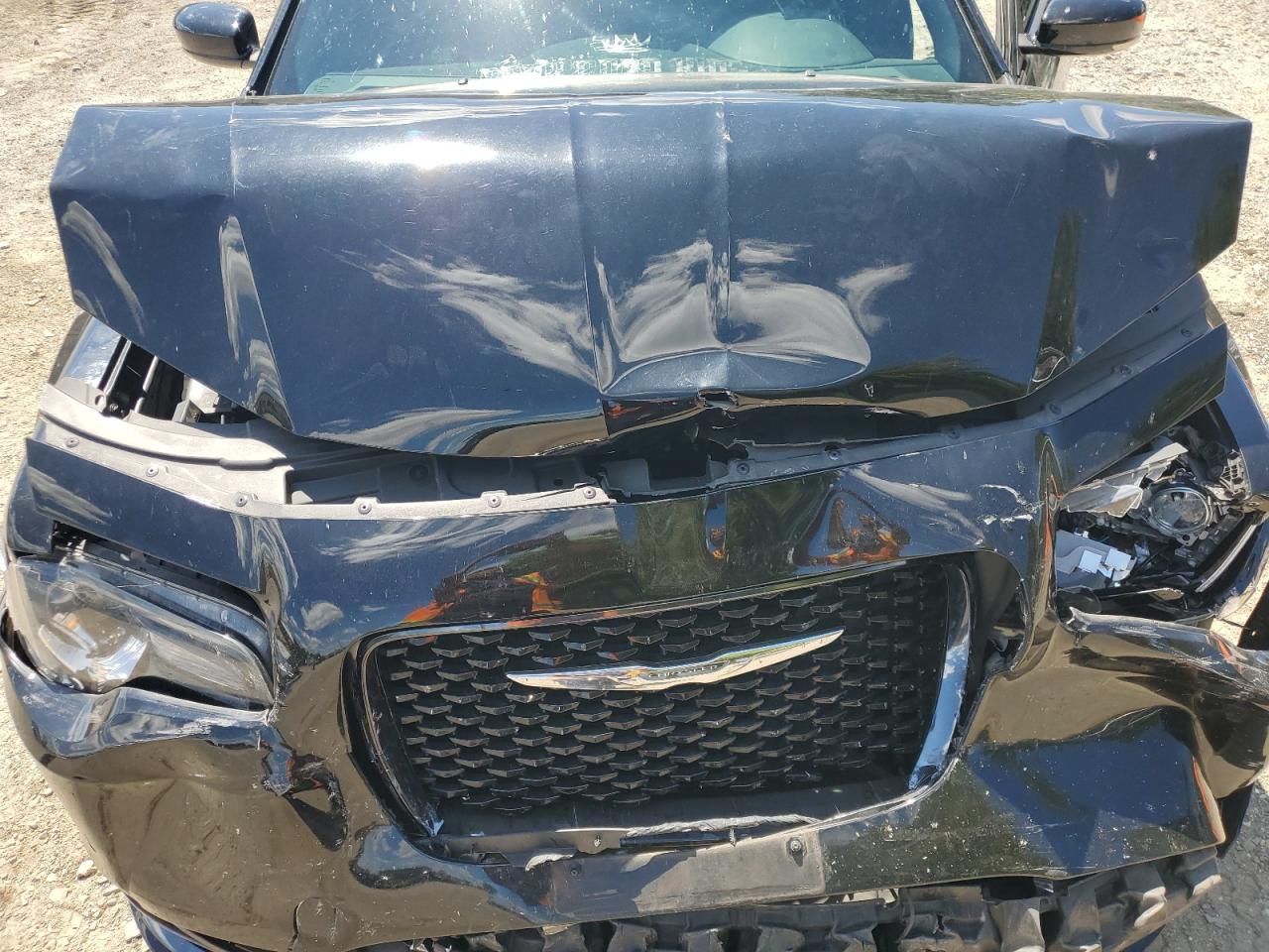 2018 Chrysler 300 S VIN: 2C3CCABG6JH227893 Lot: 70723005