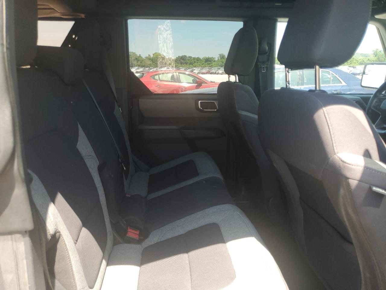 2021 Ford Bronco Base VIN: 1FMDE5BH1MLA72568 Lot: 67735825