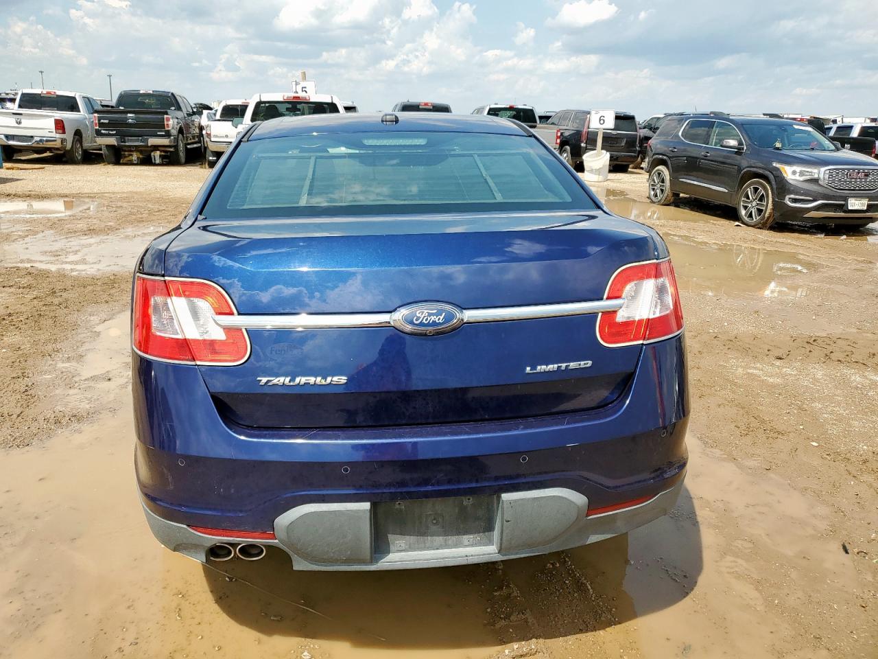 2011 Ford Taurus Limited VIN: 1FAHP2FW0BG144976 Lot: 68763025