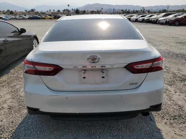  TOYOTA CAMRY 2018 White