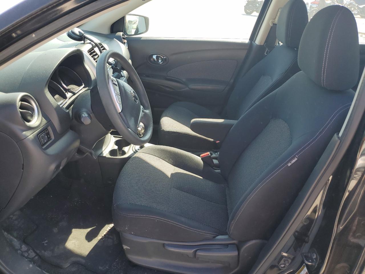 2016 Nissan Versa S VIN: 3N1CN7AP4GL824554 Lot: 68885715