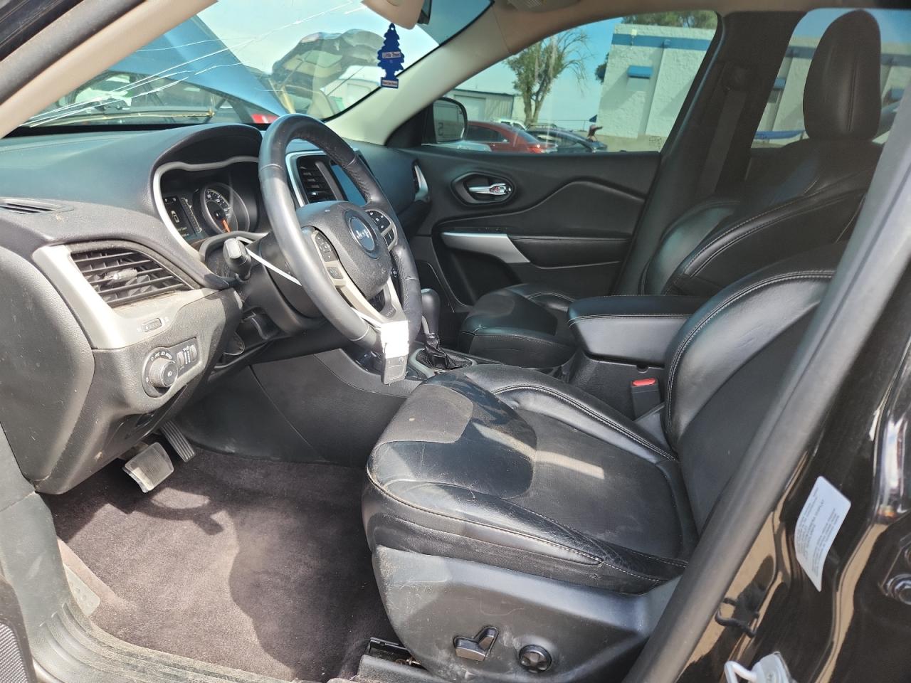 2018 Jeep Cherokee Latitude Plus VIN: 1C4PJMLB0JD507104 Lot: 70553465