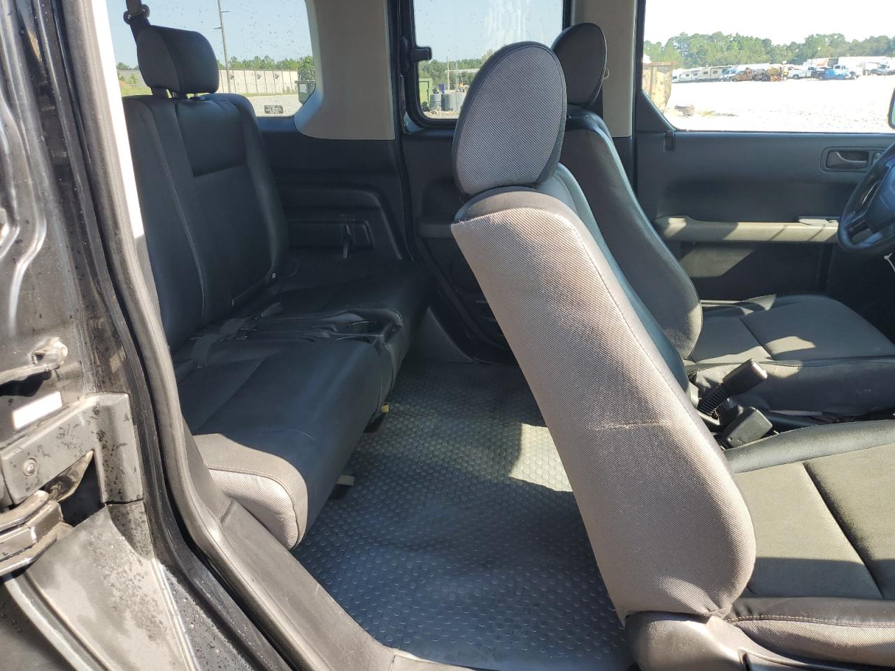 2006 Honda Element Lx VIN: 5J6YH183X6L007295 Lot: 70271855