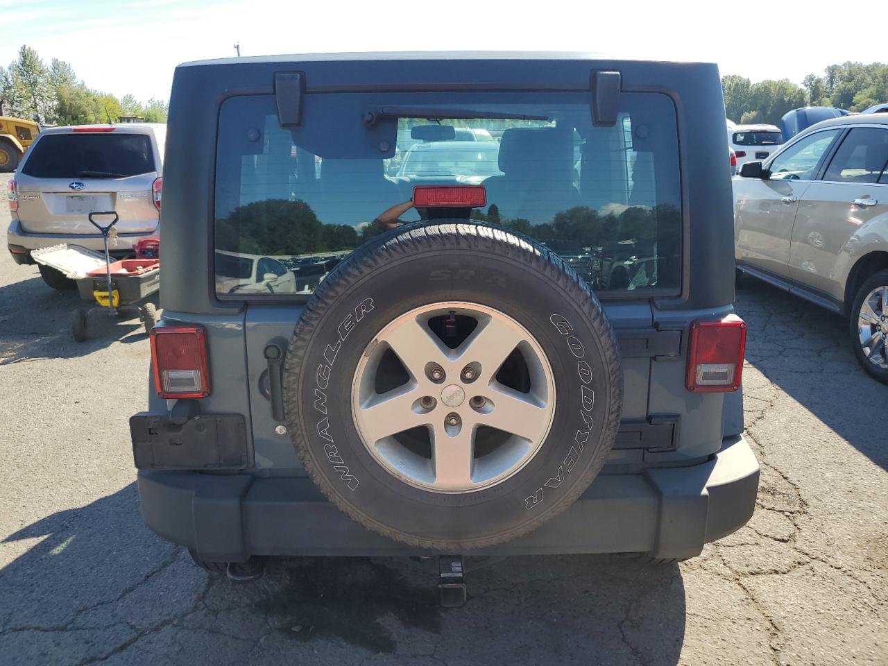 2015 Jeep Wrangler Sport VIN: 1C4AJWAG7FL613059 Lot: 69094475