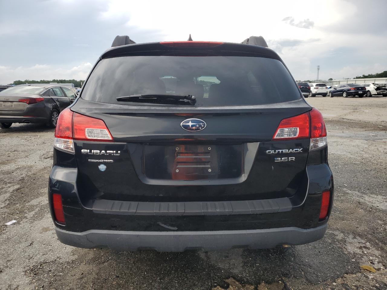 2013 Subaru Outback 3.6R Limited VIN: 4S4BRDSC2D2232814 Lot: 67720205