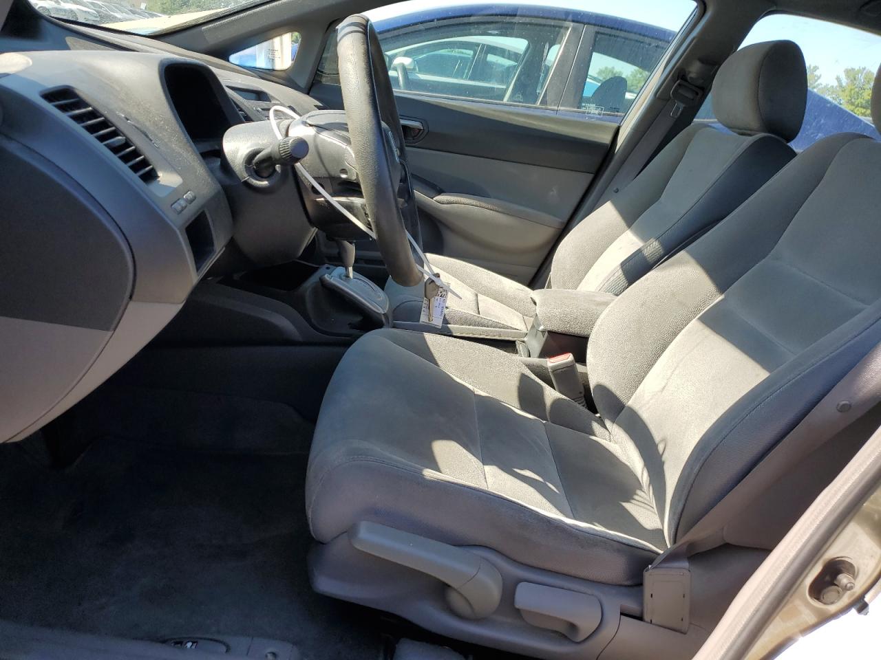 2008 Honda Civic Lx VIN: 2HGFA16538H315819 Lot: 69967105