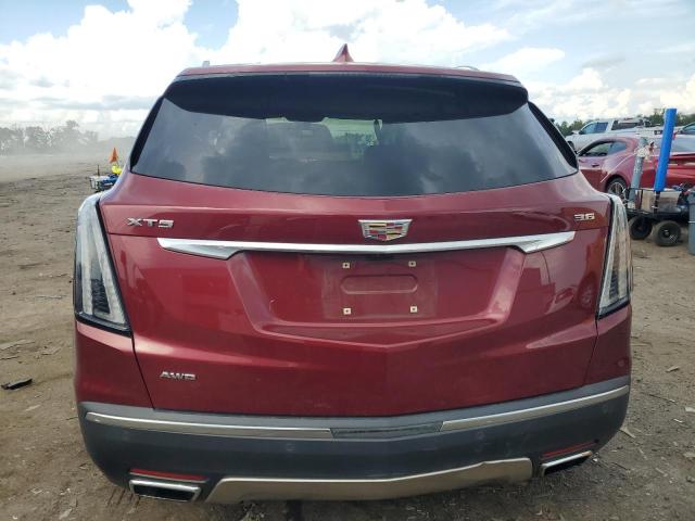  CADILLAC XT5 2018 Красный