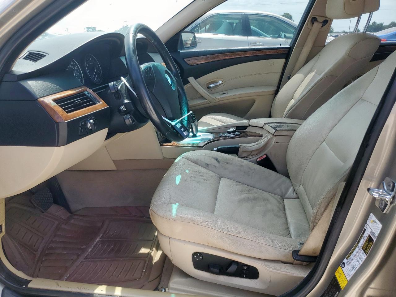 2009 BMW 528 I VIN: WBANU53589C121379 Lot: 70315005