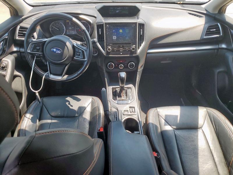  SUBARU CROSSTREK 2018 Серебристый