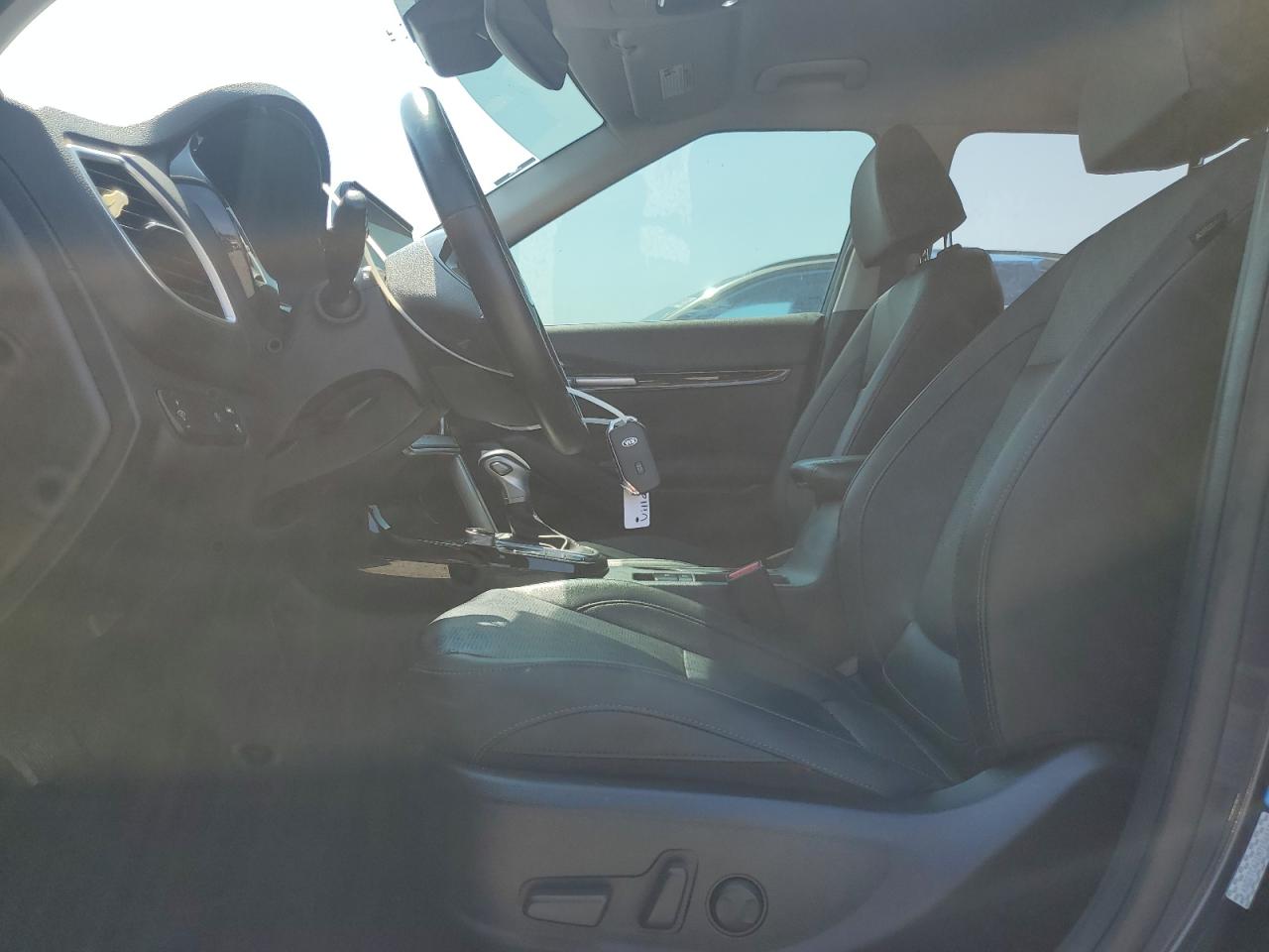 2021 Kia Seltos Sx VIN: KNDETCA21M7156611 Lot: 67652645