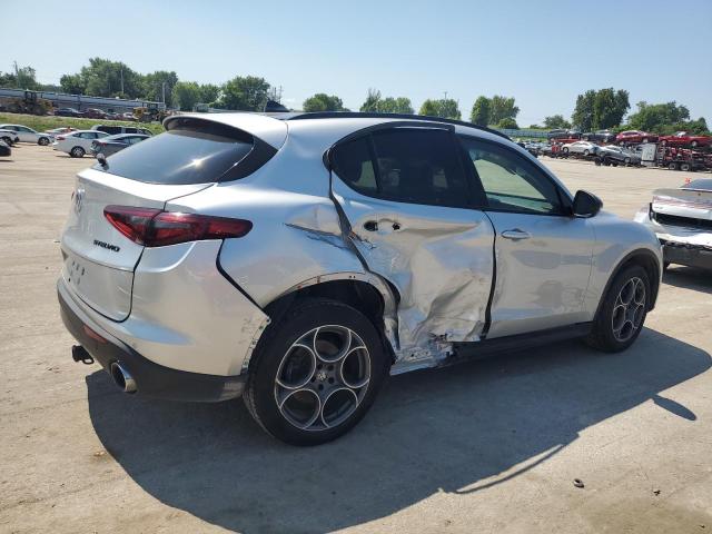  ALFA ROMEO STELVIO 2021 Srebrny