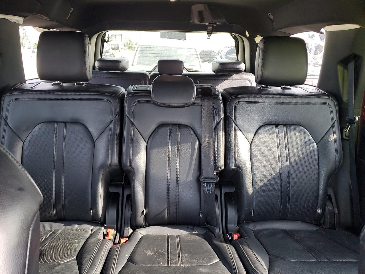 2019 Ford Expedition Limited VIN: 1FMJU2AT6KEA43868 Lot: 68830915