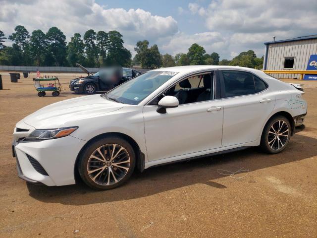  TOYOTA CAMRY 2020 Белы