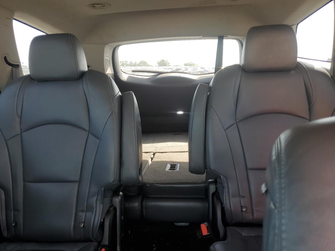 2019 Buick Enclave Premium VIN: 5GAEVBKW1KJ319071 Lot: 70773565