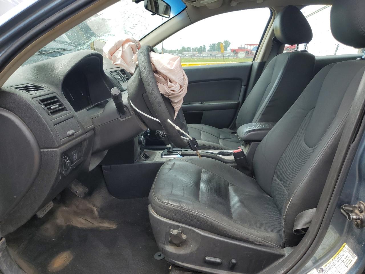 2011 Ford Fusion Se VIN: 3FAHP0HA1BR334302 Lot: 67674135