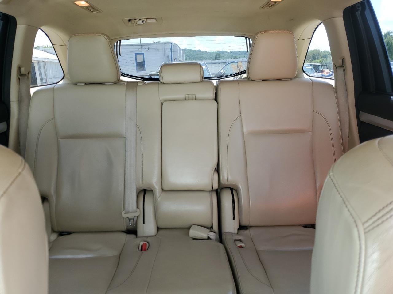 2018 Toyota Highlander Hybrid VIN: 5TDJGRFH1JS046727 Lot: 64011775