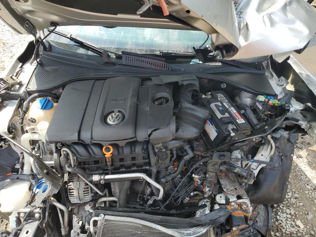 2013 Volkswagen Passat S VIN: 1VWAP7A32DC085622 Lot: 68344595