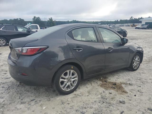  TOYOTA YARIS 2018 Szary