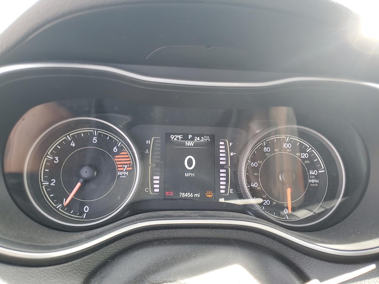 2019 Jeep Cherokee Latitude VIN: 1C4PJLCB1KD108925 Lot: 70570585