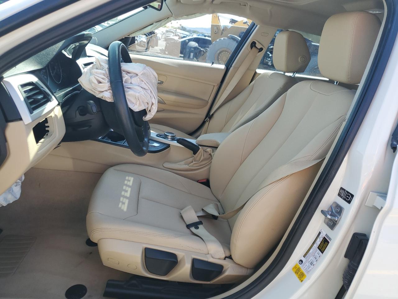 2014 BMW 320 I VIN: WBA3B1C55EK131146 Lot: 70703195