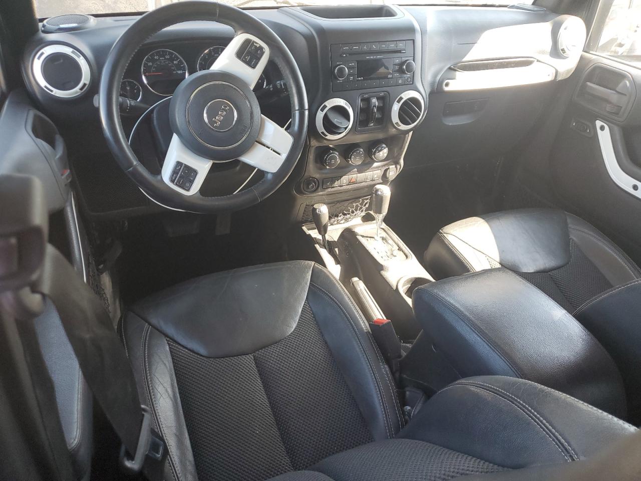 2015 Jeep Wrangler X VIN: 1C4BJWEGXFL644577 Lot: 70427475