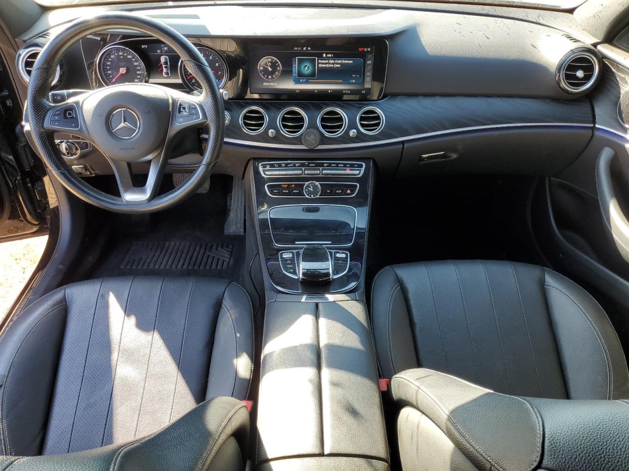 2017 Mercedes-Benz E 300 VIN: WDDZF4JB6HA090375 Lot: 69556055