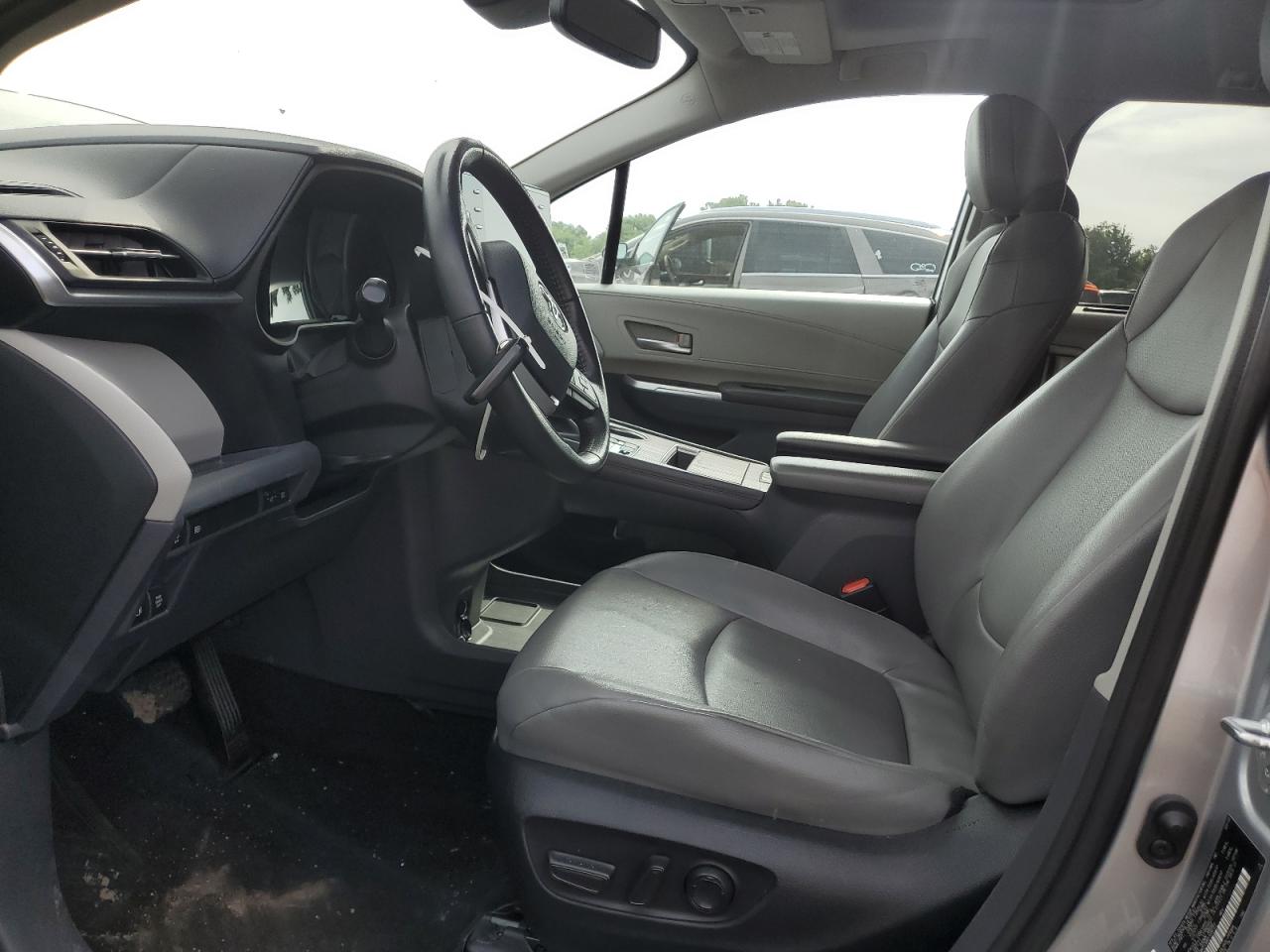 2022 Toyota Sienna Xle VIN: 5TDYRKEC8NS109723 Lot: 64559035
