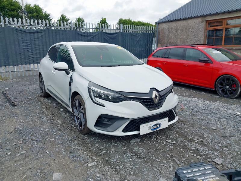 2022 RENAULT CLIO 1.6 E-TECH HYBRID 140 RS LINE 5DR AUTO