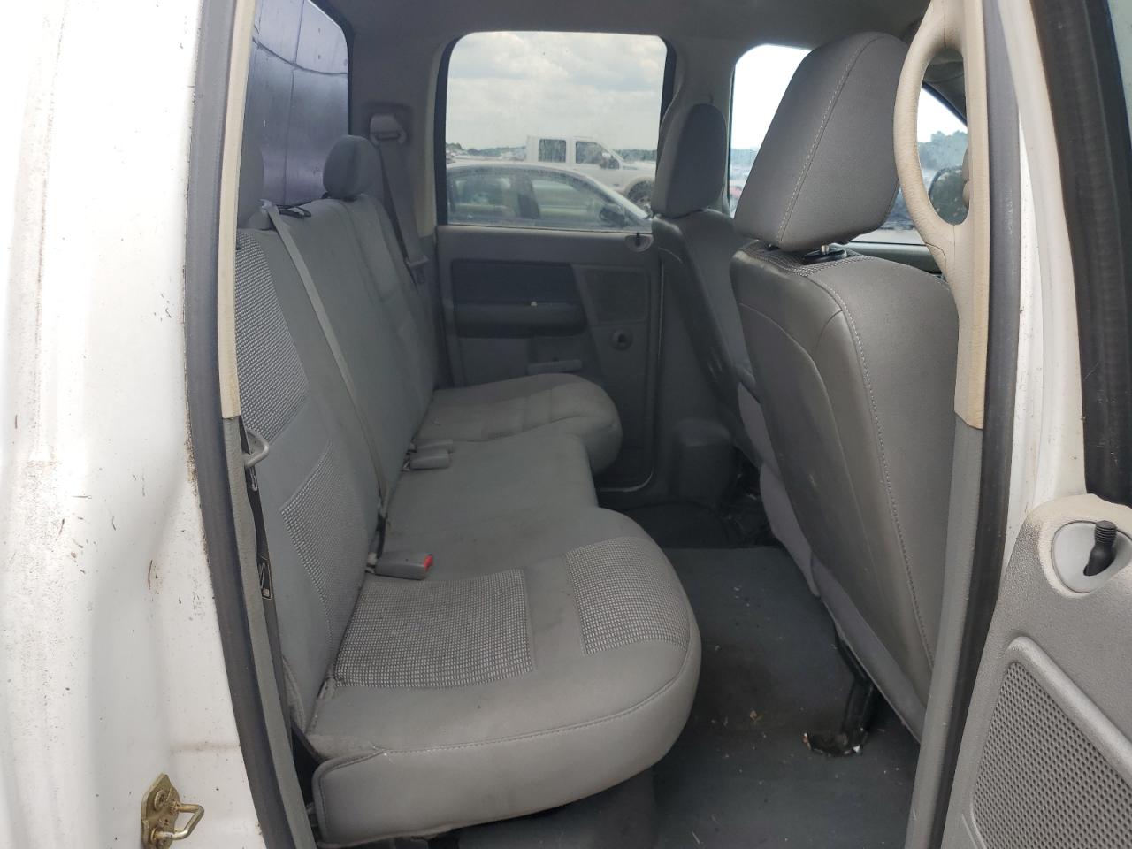 2007 Dodge Ram 1500 St VIN: 1D7HA18217S142017 Lot: 69800055