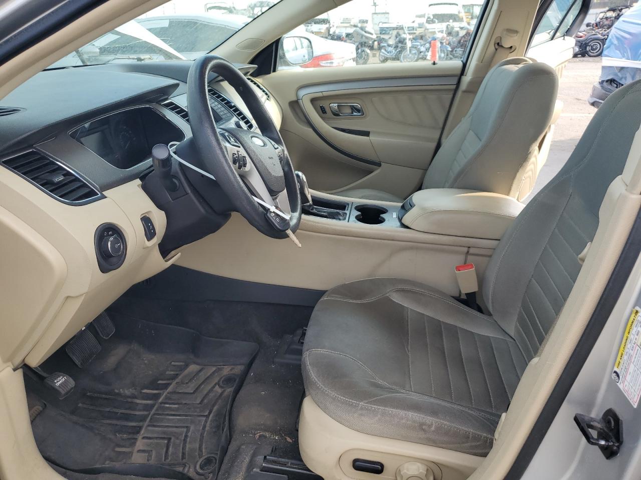 2015 Ford Taurus Se VIN: 1FAHP2D90FG138923 Lot: 70376065