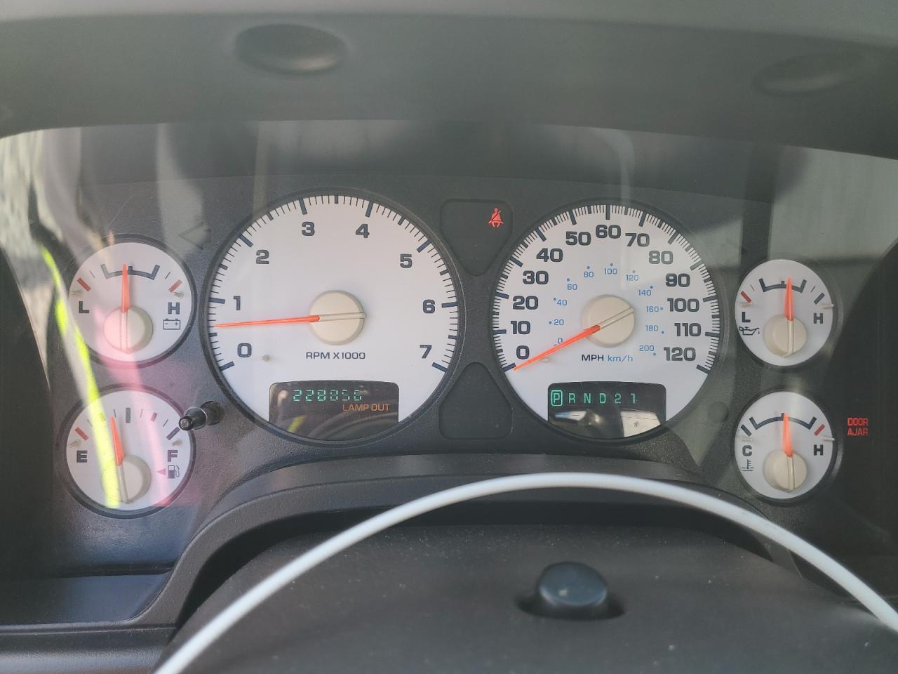 2004 Dodge Ram 1500 St VIN: 1D7HU18D74S787369 Lot: 70160865