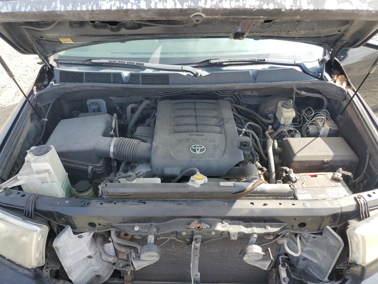 2011 Toyota Tundra Double Cab Sr5 VIN: 5TFUY5F12BX177974 Lot: 69147415