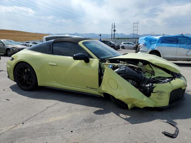  PORSCHE 911 2025 Зеленый