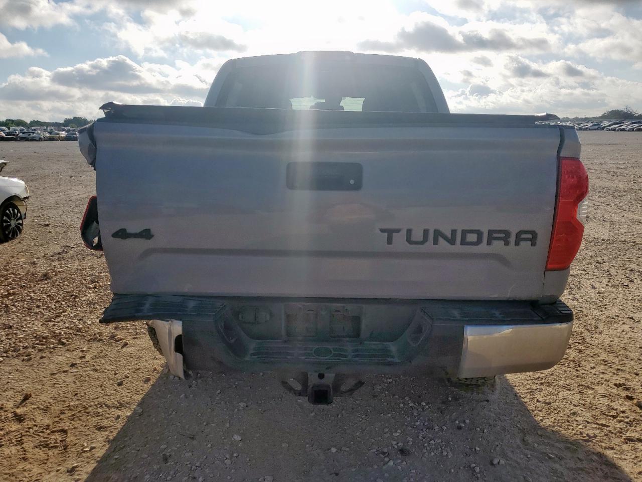 2019 Toyota Tundra Crewmax Sr5 VIN: 5TFDW5F16KX870245 Lot: 68212385